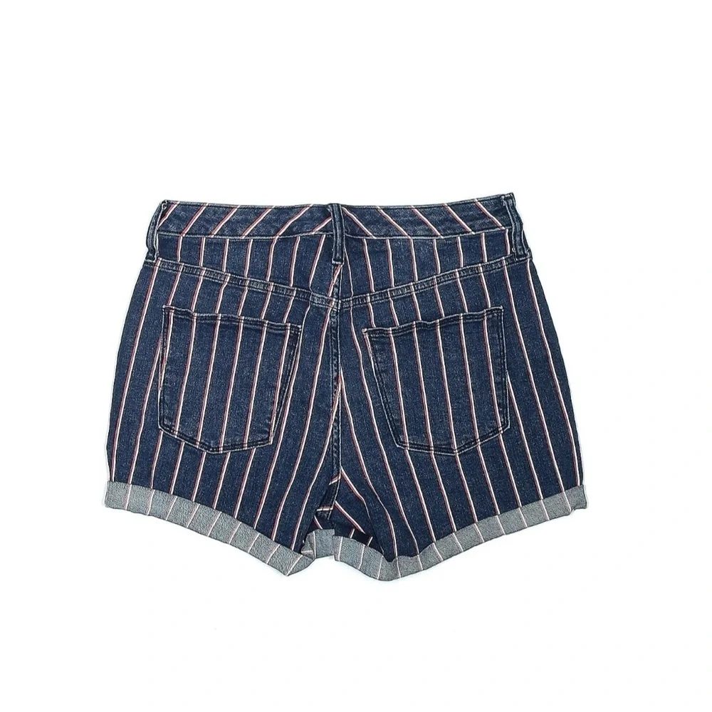 Universal Thread size 10 denim shorts with red and white stripe